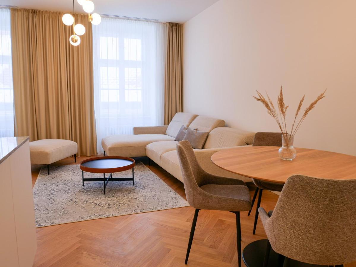 ברטיסלאבה Laurinska 1 Apartments מראה חיצוני תמונה