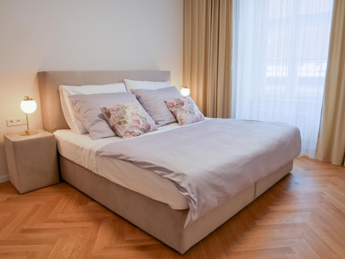 ברטיסלאבה Laurinska 1 Apartments מראה חיצוני תמונה