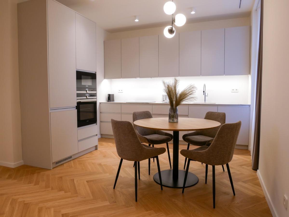 ברטיסלאבה Laurinska 1 Apartments מראה חיצוני תמונה