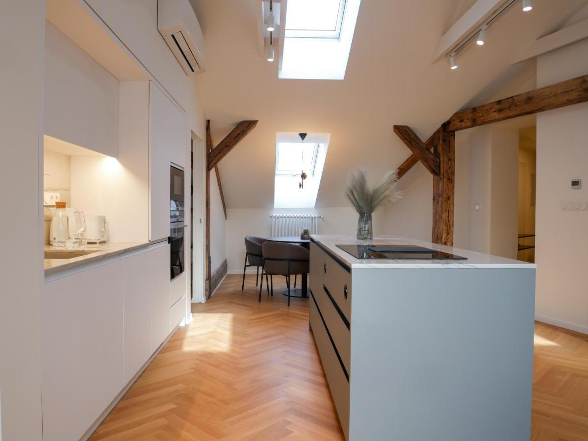 ברטיסלאבה Laurinska 1 Apartments מראה חיצוני תמונה