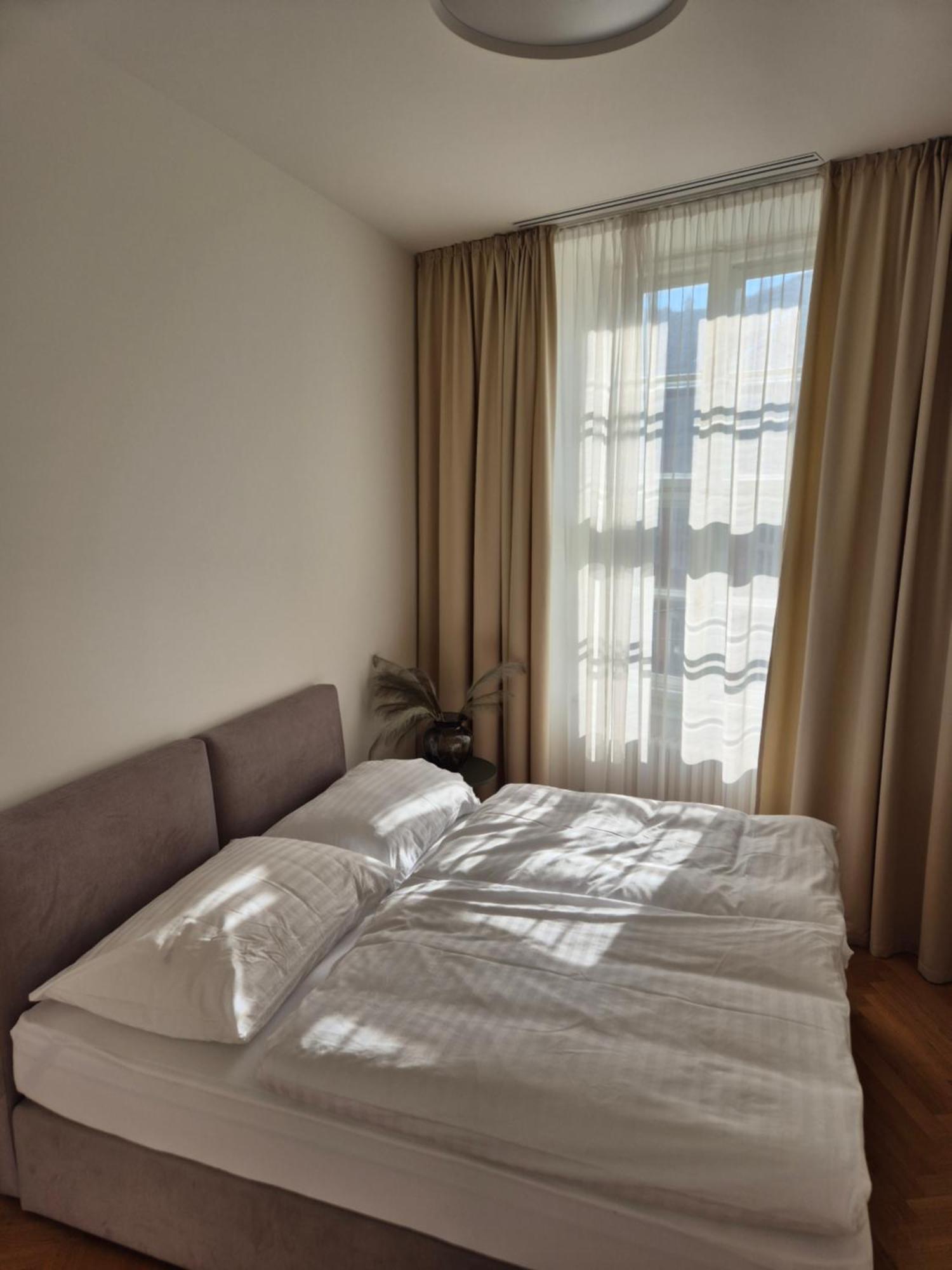 ברטיסלאבה Laurinska 1 Apartments מראה חיצוני תמונה